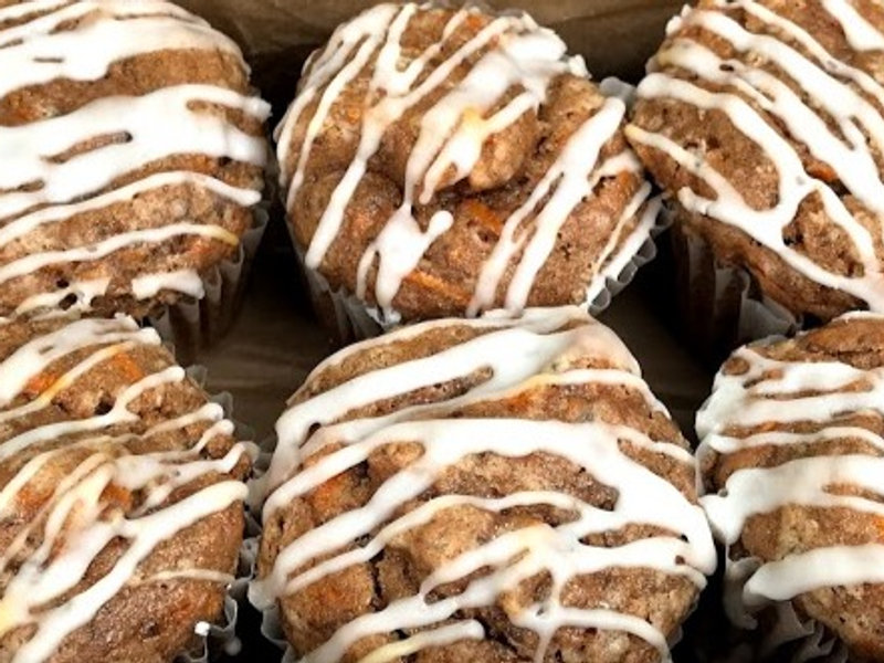 Glazed vegan carrot muffins
